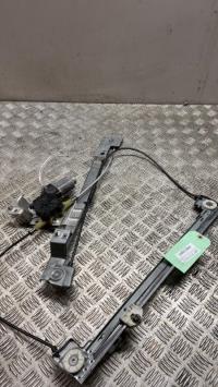 Leve vitre electrique avant droit