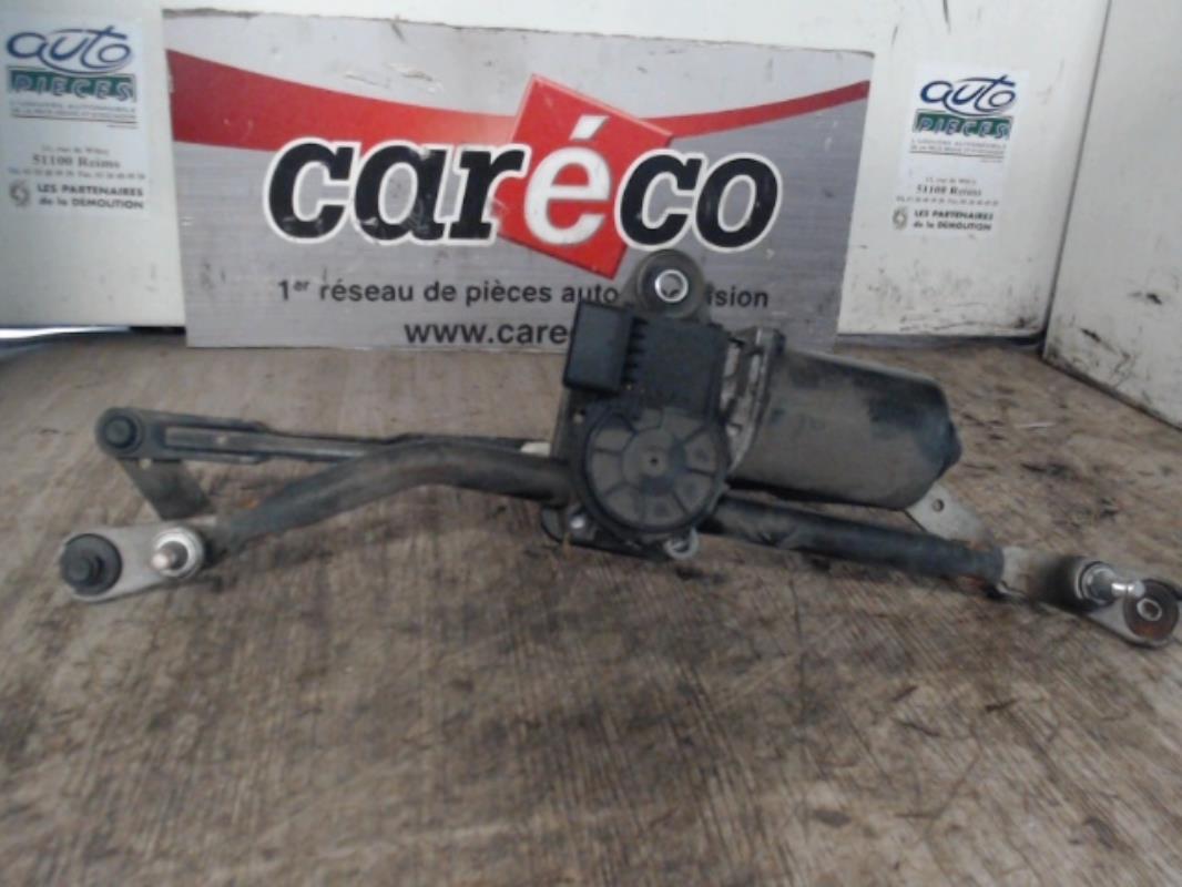Moteur essuie glace avant