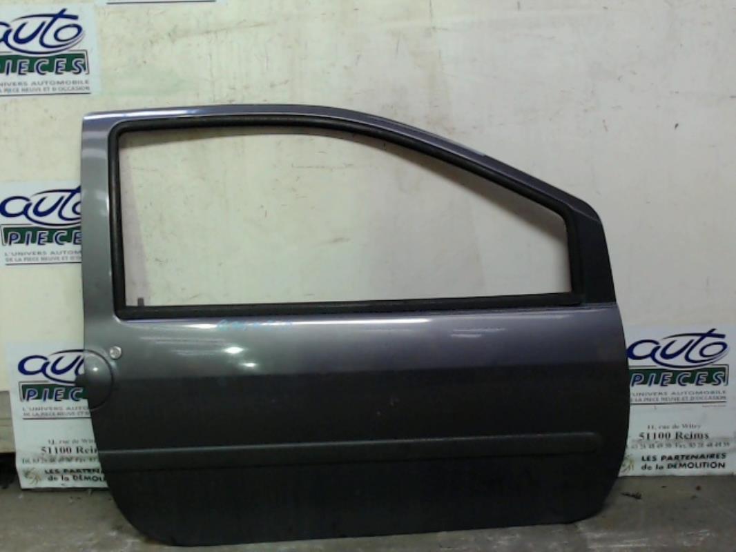 Porte avant droit