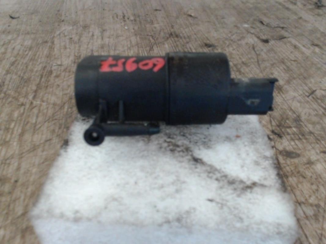 Pompe lave glace avant