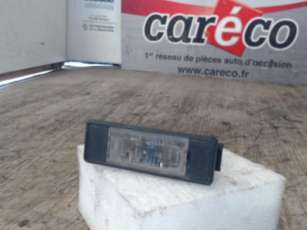 Eclairage de plaque