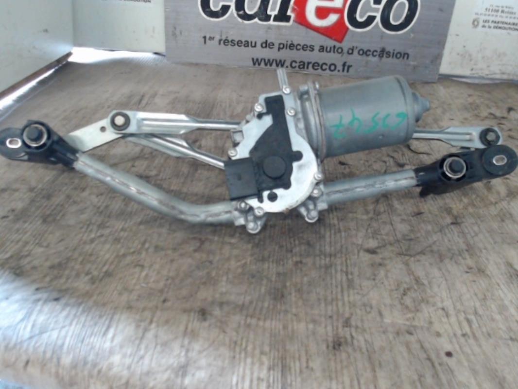 Moteur essuie glace avant