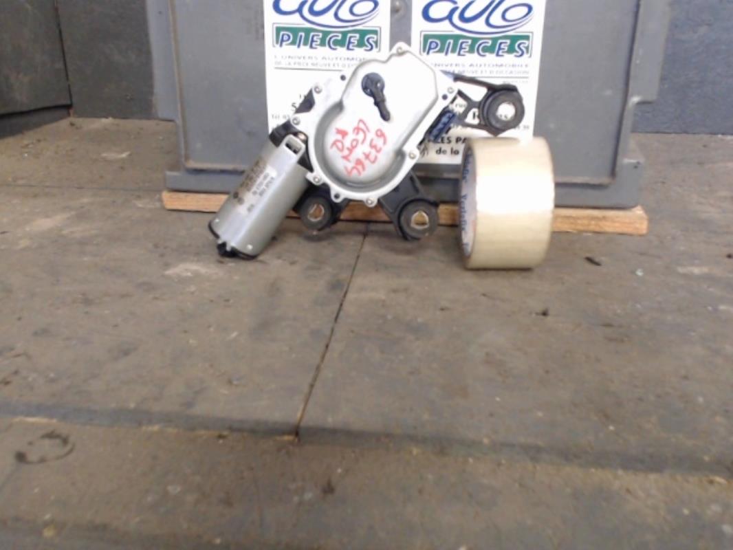 Moteur essuie glace arriere