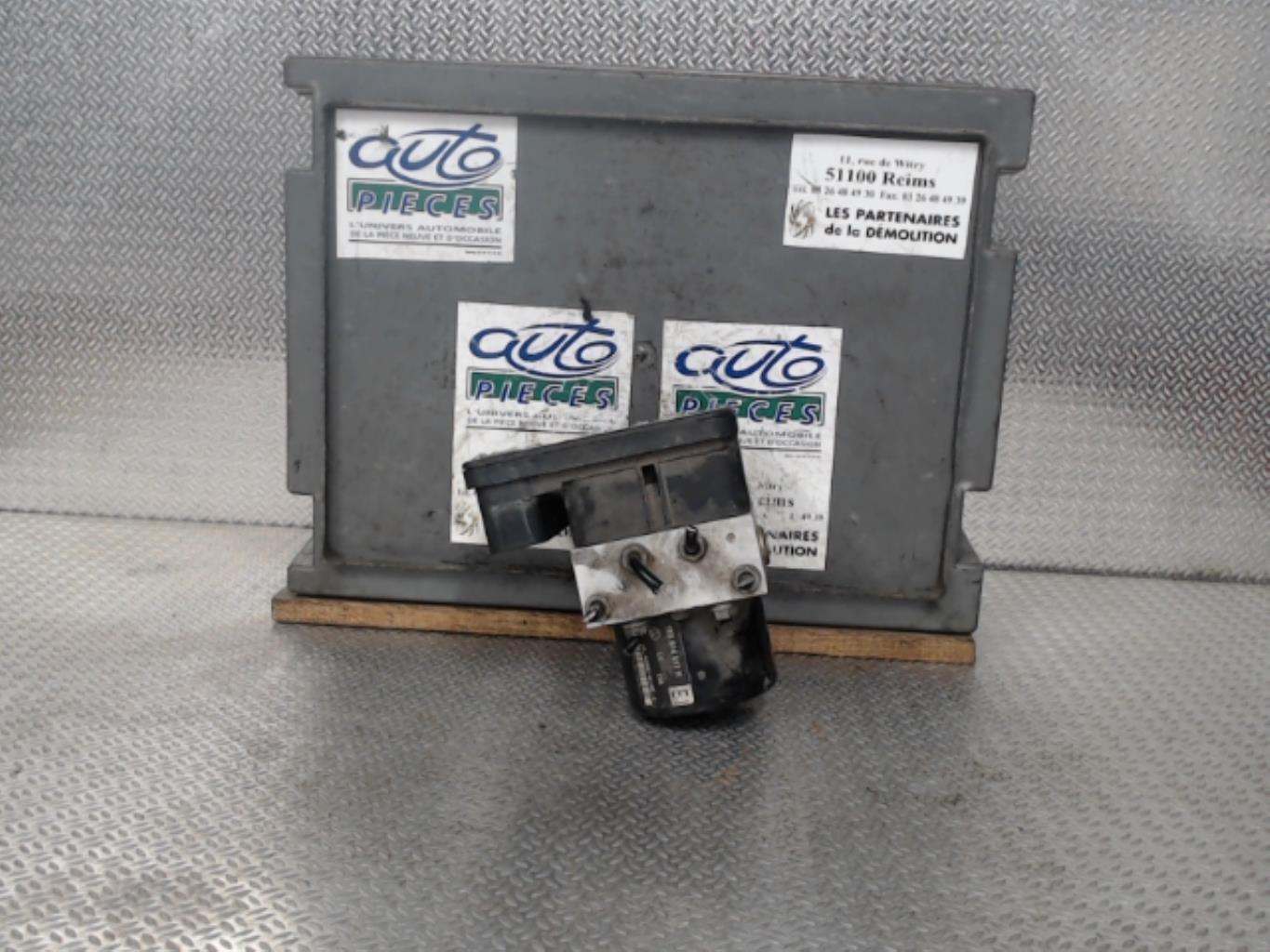 Bloc ABS (freins anti-blocage)
