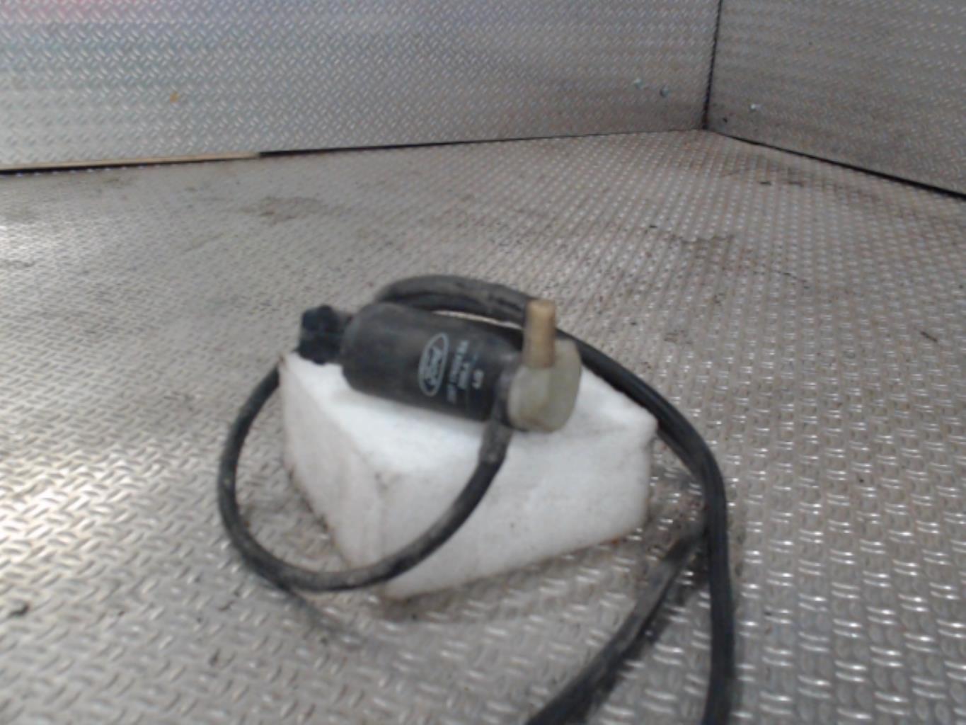 Pompe lave glace avant