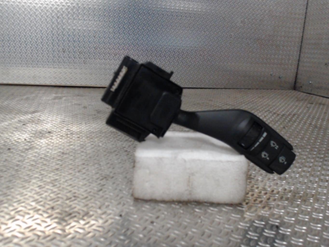 Commodo d'essuie glaces