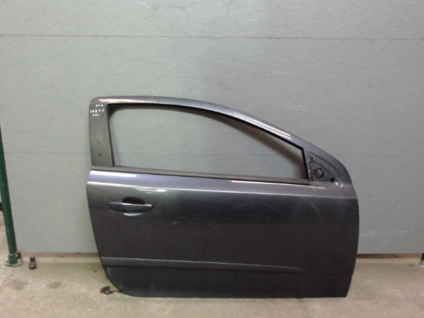 Porte avant droit