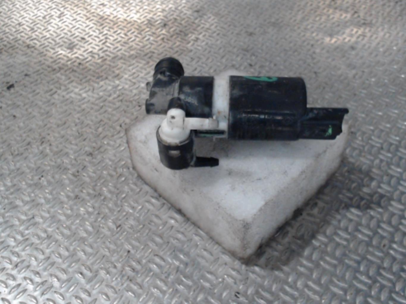 Pompe lave glace avant