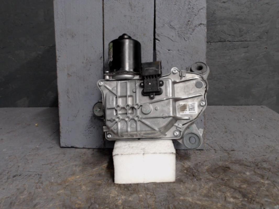 Moteur essuie glace avant gauche