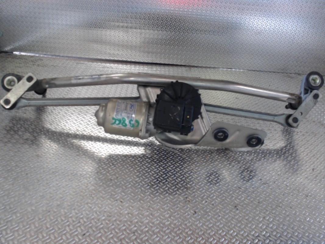 Moteur essuie glace avant