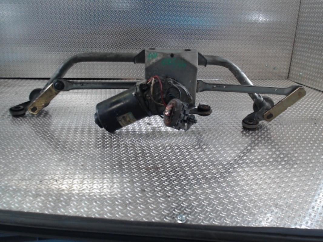 Moteur essuie glace avant