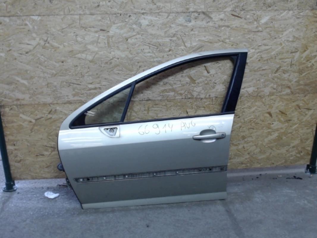 Porte avant gauche