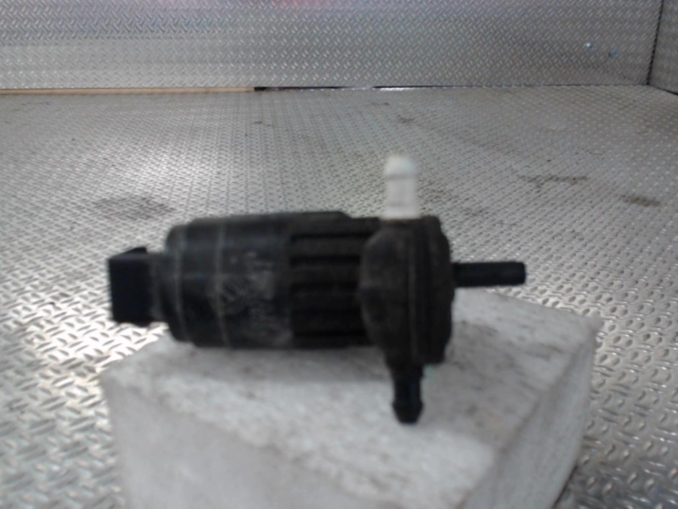 Pompe lave glace avant