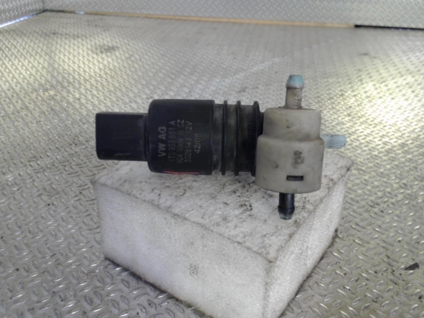 Pompe lave glace avant