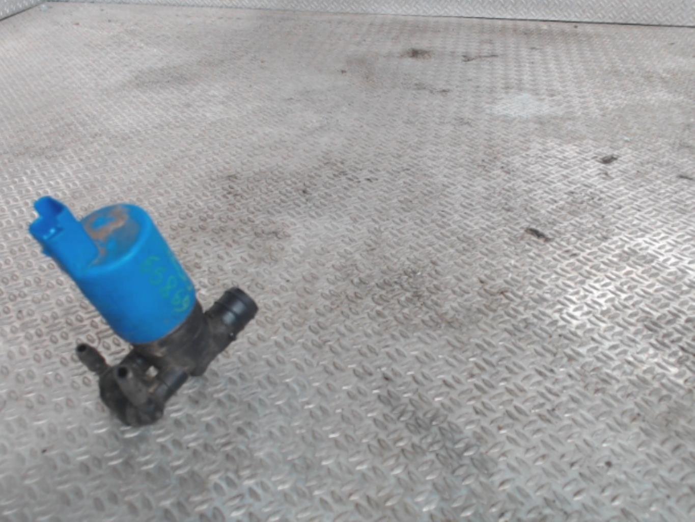 Pompe lave glace avant