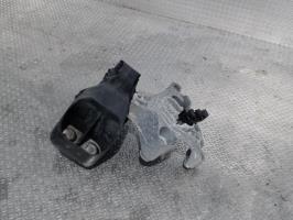 Support moteur droit