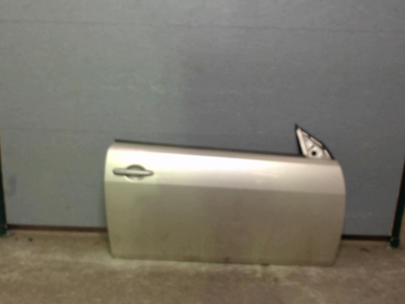 Porte avant droit