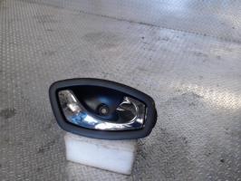 Poignee interieur avant gauche