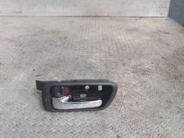 Poignee interieur avant gauche
