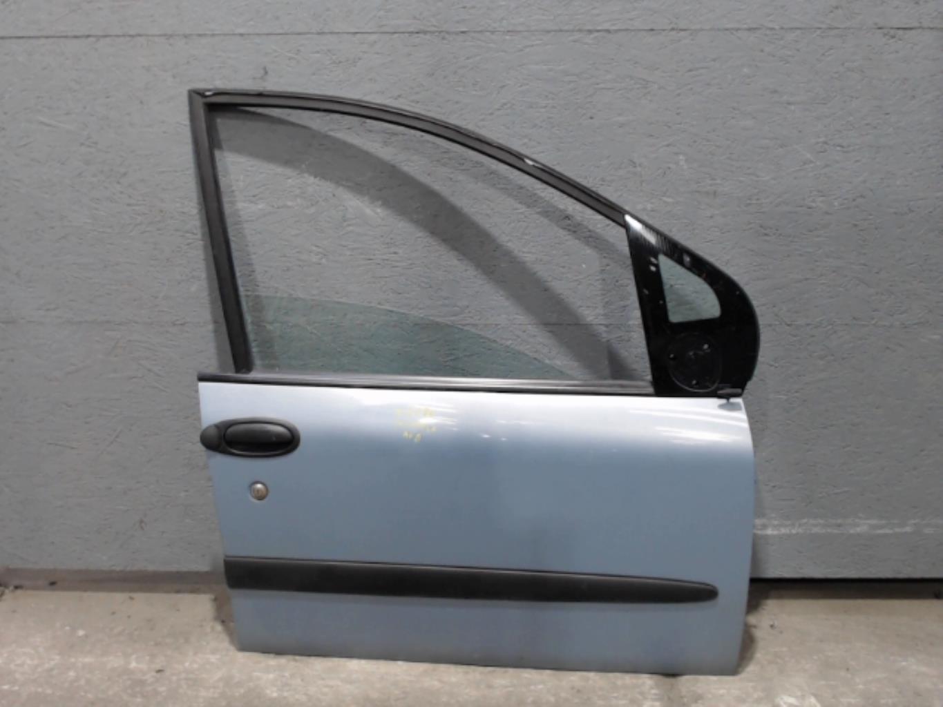 Porte avant droit
