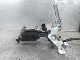 Support moteur gauche