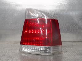 Feu arriere principal droit (feux)