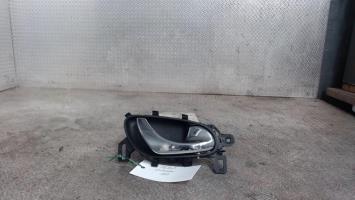 Poignee interieur arriere droit