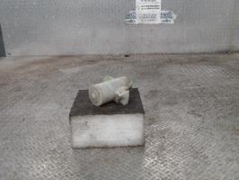 Pompe lave glace avant