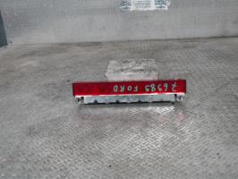 Feu arriere stop central