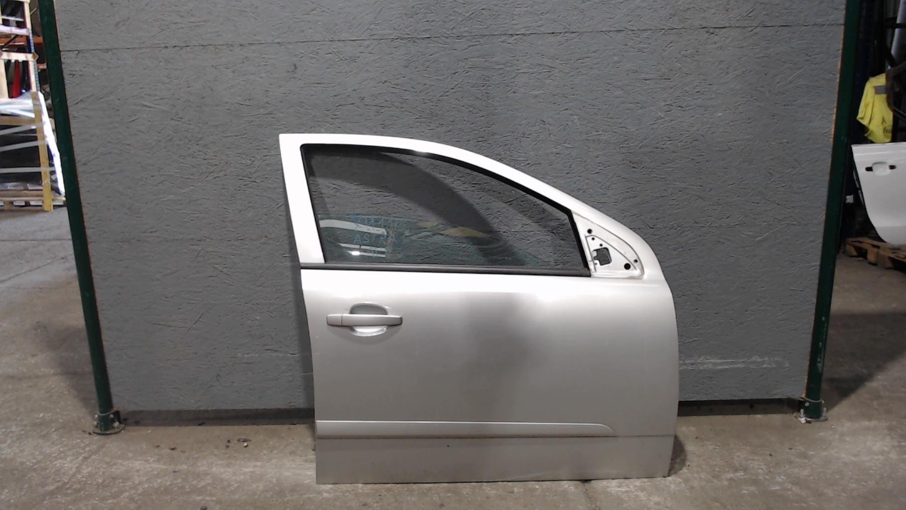 Porte avant droit