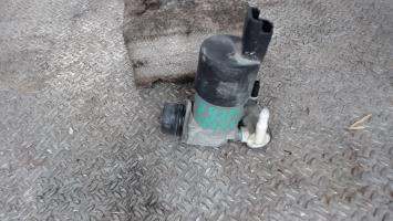 Pompe lave glace avant