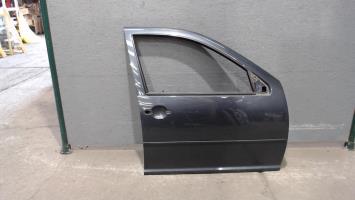 Porte avant droit