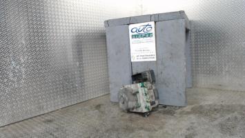 Bloc ABS (freins anti-blocage)