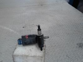 Pompe lave glace avant