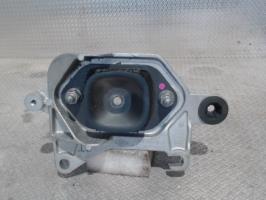 Support moteur gauche