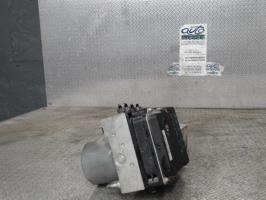 Bloc ABS (freins anti-blocage)