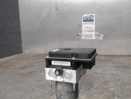 Bloc ABS (freins anti-blocage)