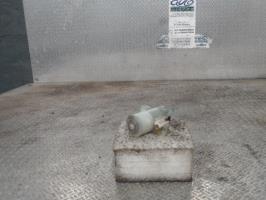Pompe lave glace avant