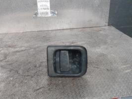 Poignee porte avant droit