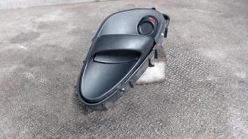 Poignee interieur avant droit