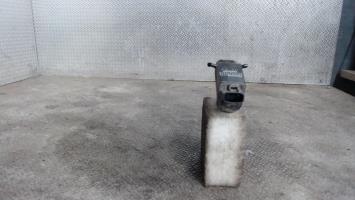 Pompe lave glace avant