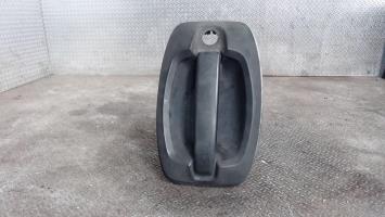 Poignee porte avant gauche