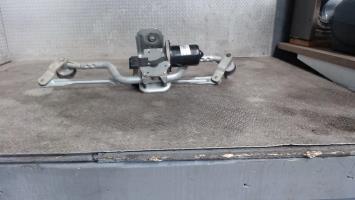 Moteur essuie glace avant