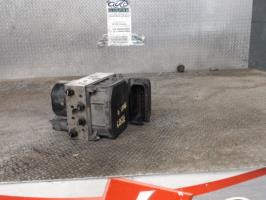 Bloc ABS (freins anti-blocage)