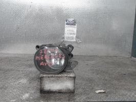 Anti brouillard gauche (feux)