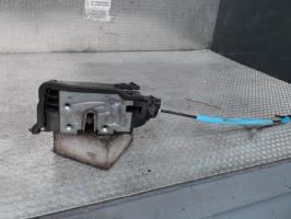 Fermeture centralisee avant droit