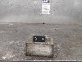 Interrupteur de leve vitre avant gauche