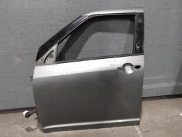 Porte avant gauche