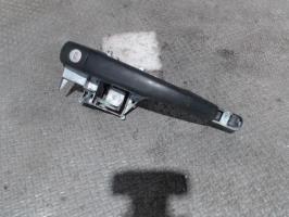 Poignee porte avant gauche