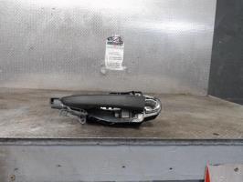 Poignee porte avant gauche